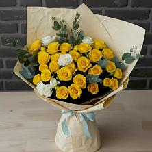Букет цветов из:  Розы в Чесма