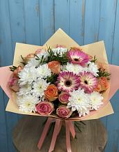 Букет цветов из:  Розы, Герберы и Хризантемы в Чесма