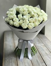 Букет 35 Белых роз в Чесма