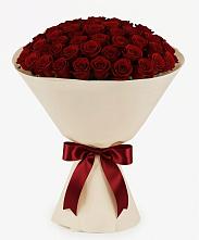 Букет 101 Бордовая роза Блэк Бакарра в Чесма