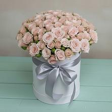 Цветочная композиция из Розы в шляпной коробке в Чесма