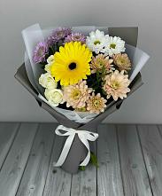 Букет цветов из:  Розы, Герберы и Хризантемы в Чесма