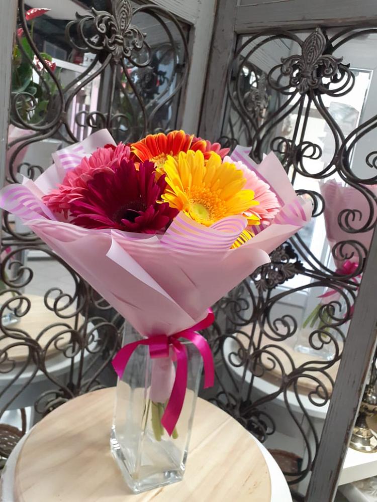 Букет цветов из: Герберы в Чесма