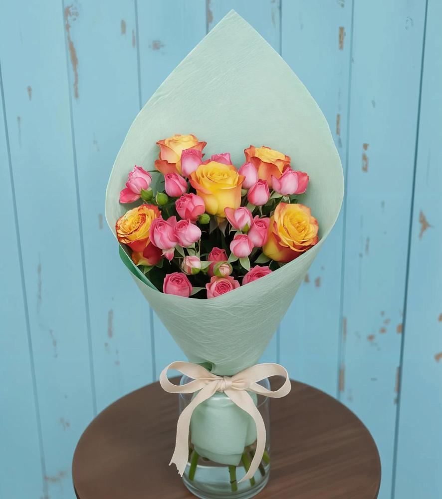 Букет цветов из: Розы в Чесма