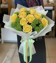 Букет цветов из:  Хризантемы и Розы в Чесма