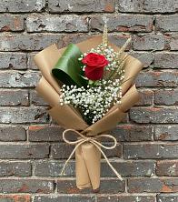 Букет цветов из:  Розы в Чесма