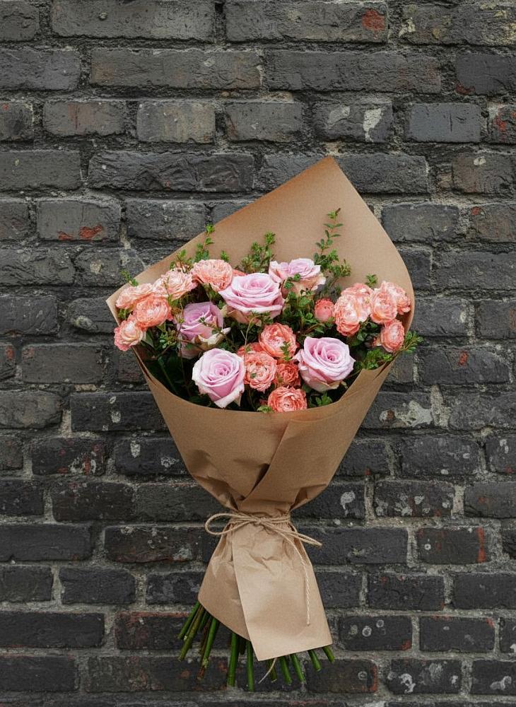 Букет цветов из: Розы в Чесма