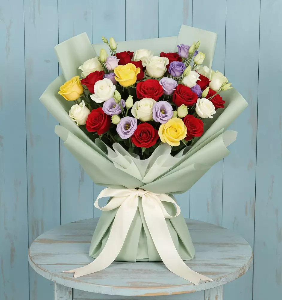 Букет цветов из: Розы в Чесма