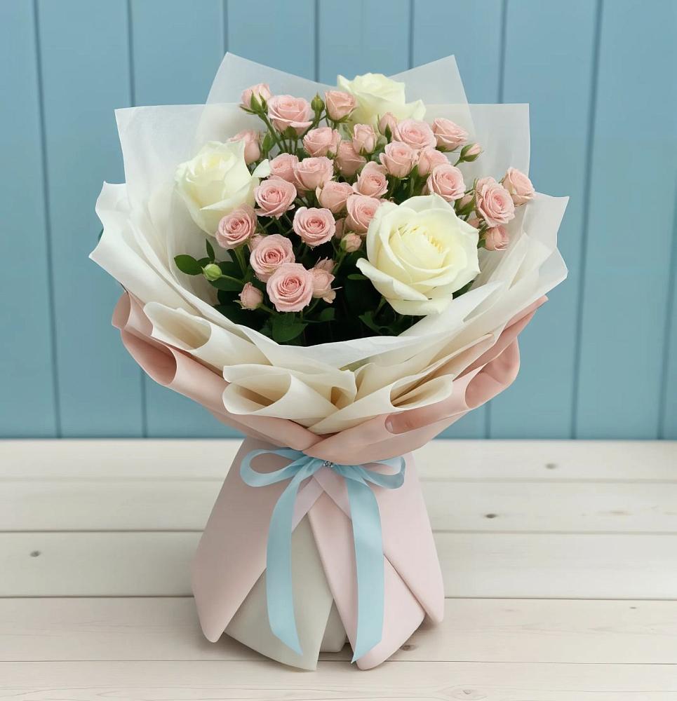 Букет цветов из: Розы в Чесма