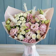 Букет цветов из:  Альстромерии и Розы в Чесма