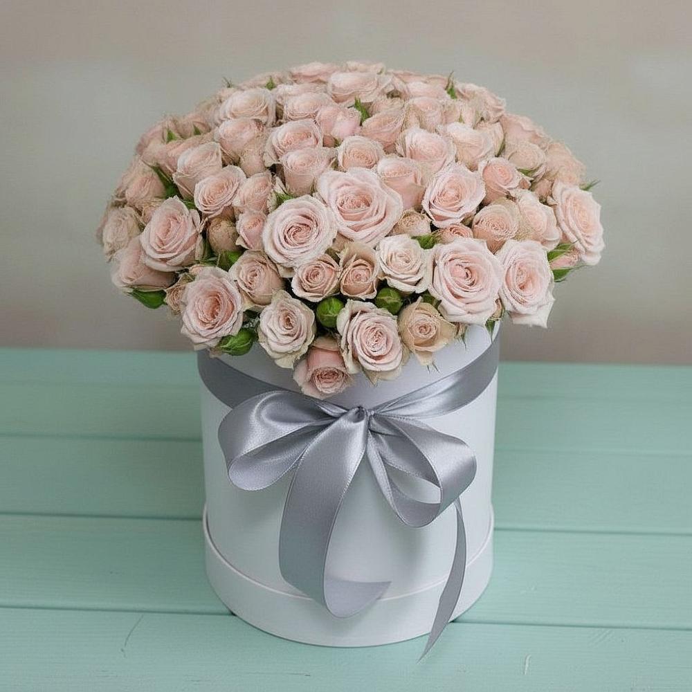 Цветочная композиция из Розы в шляпной коробке в Чесма